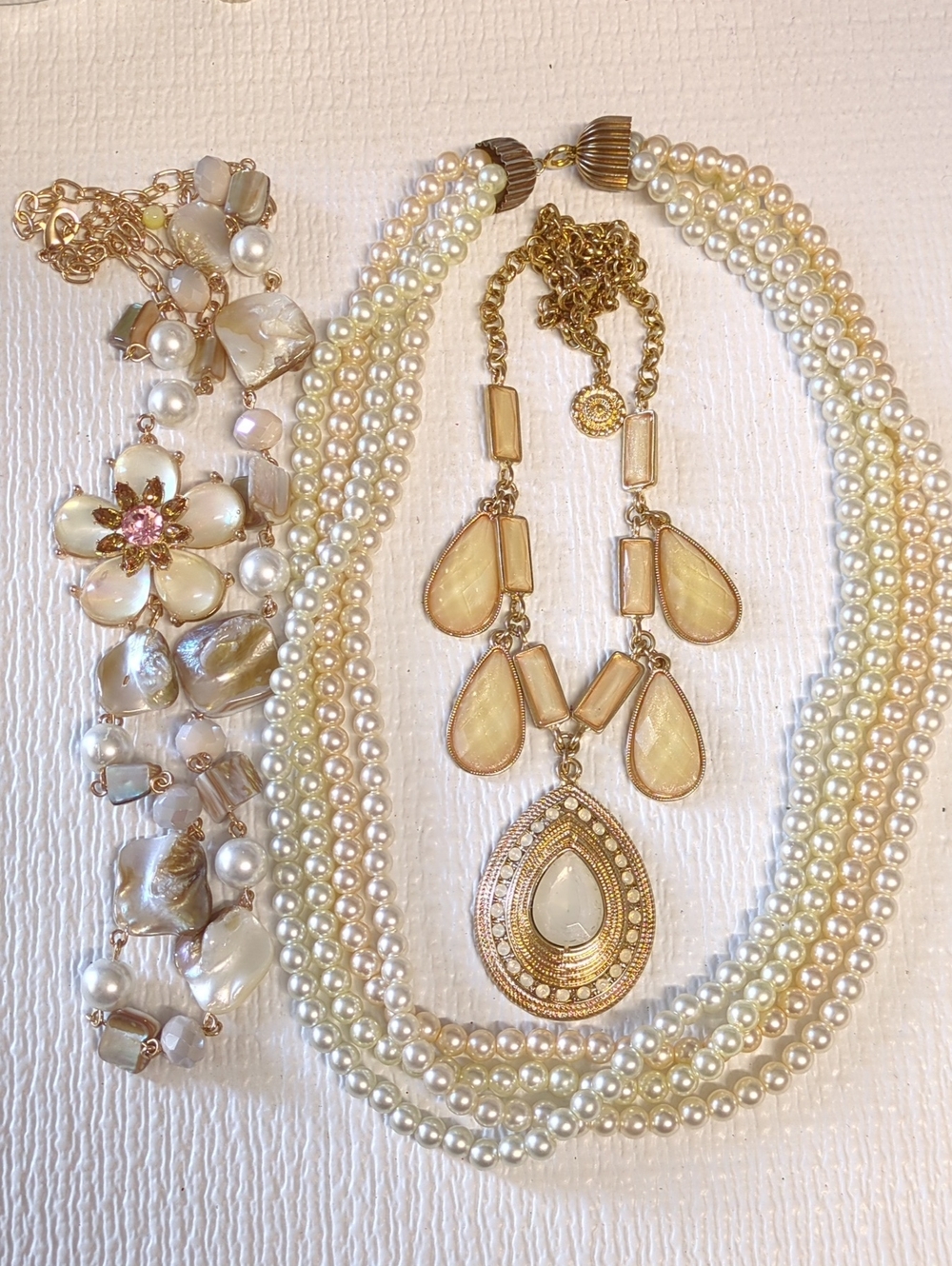 ☀️R58 Goldtone, Faux Pearl and Shell & Bead Necklaces Unbranded